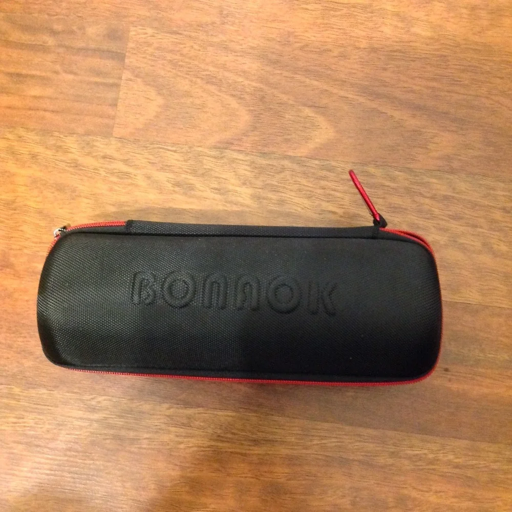 BONNOK Wireless Bluetooth Karaoke‎ Microphone Rose Gold with Carrying Case